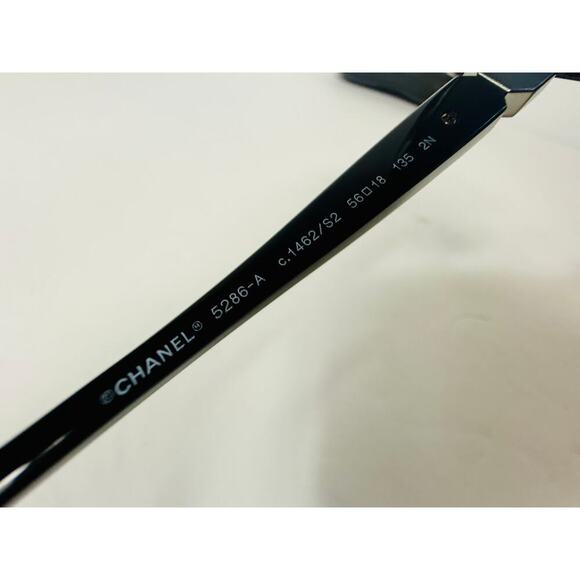 Chanel Sunglasses Women's Oversized Round Frames Navy Gold CC Sides Original Box - Picture 8 of 8